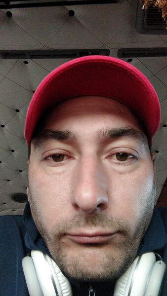  ,   Viktor, 39 ,   ,   , 