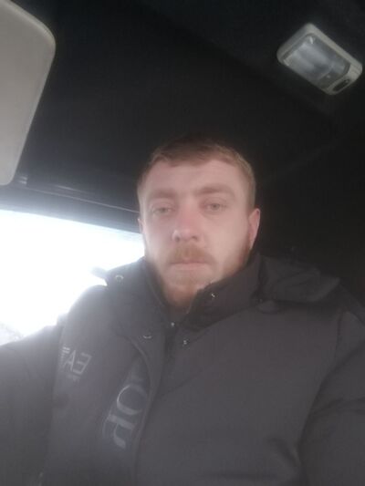 ,   Vovik, 33 ,   ,   