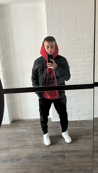  ,   Radu, 22 ,   ,   
