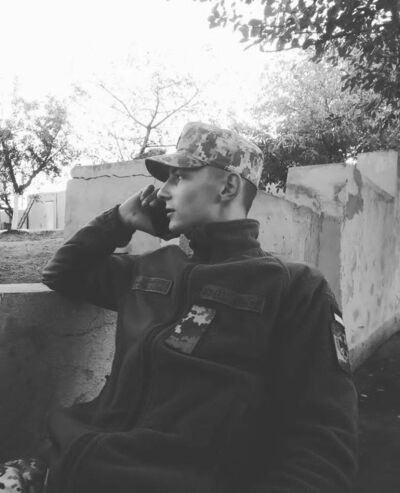  ,   Zhora, 23 ,   ,   , c , 