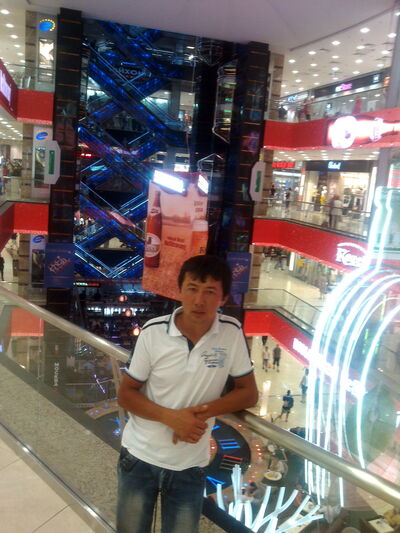  ,   Timur, 37 ,   