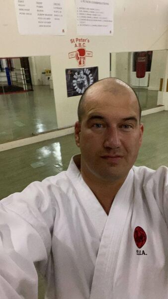  ,   Alex, 47 ,     , c 