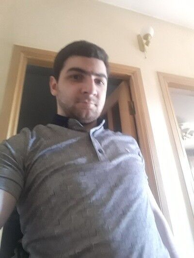  ,   Gurgen, 31 ,  