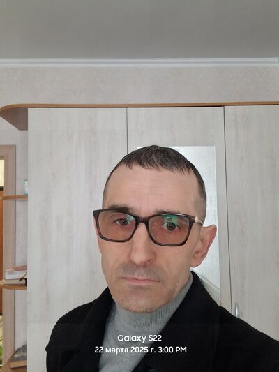  ,   Vladimir, 51 ,   c 