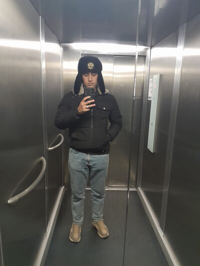  ,   AMIR, 21 ,   ,   