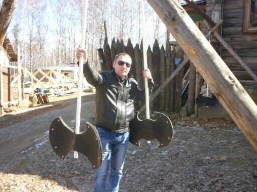  8857448  Andrei, 46 ,    