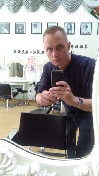  Eisenach,   Christian, 47 ,   ,   , c 