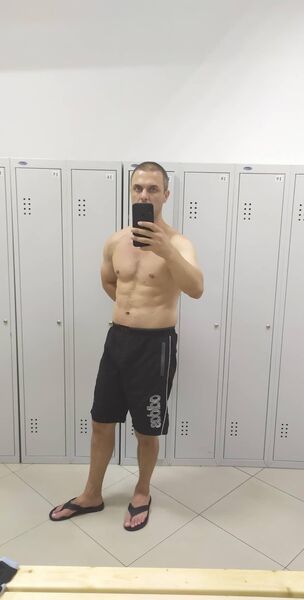  ,   ˸, 43 ,     , c 