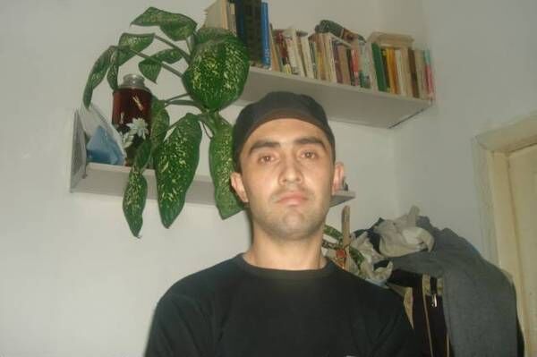  ,   Mario, 39 ,  