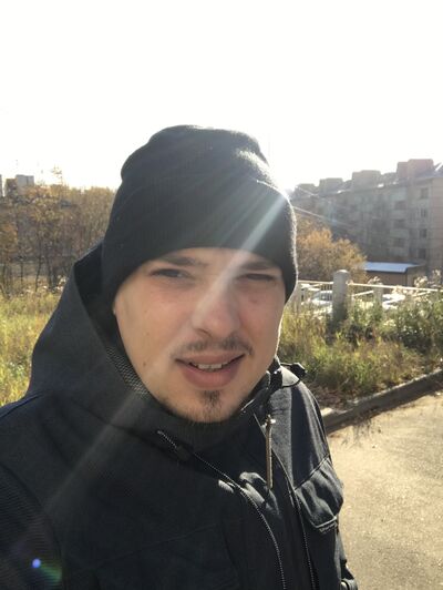  ,   StanislavsA, 35 ,   ,   