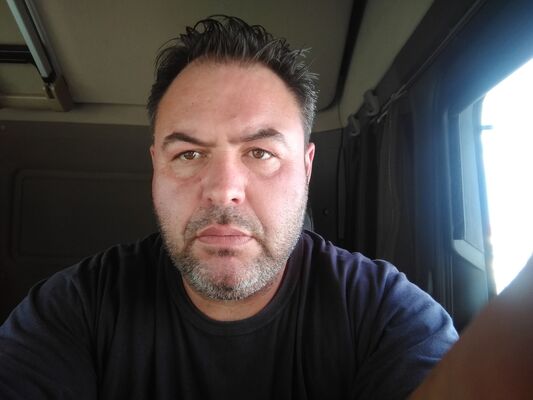  Bitola,   Boban, 48 ,   ,   , c 