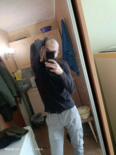  ,   Andrey, 20 ,  