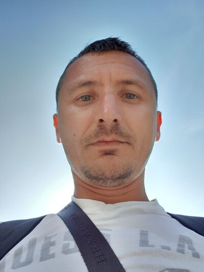  ,   Alex, 40 ,   ,   , c 