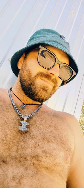  ,   Torfin, 33 ,   ,   , c 