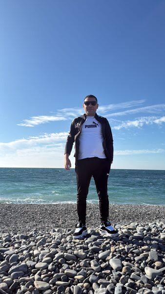  ,   Rafael, 37 ,   ,   , c , 