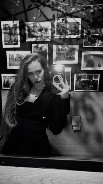  ,   Valerija, 20 ,   ,   