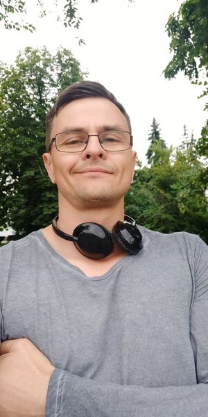  ,   George, 39 ,   