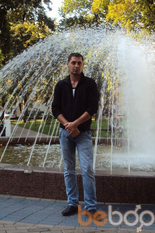  ,   YVAN, 36 ,   