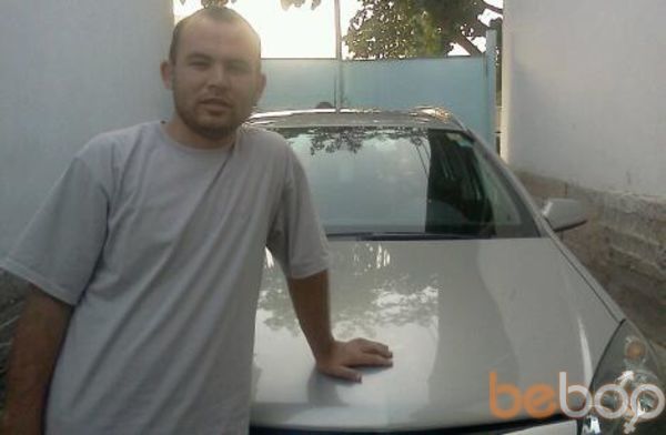  ,   Nurik, 43 ,   