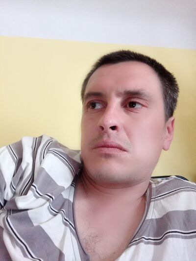  ,   Aleks, 44 ,   