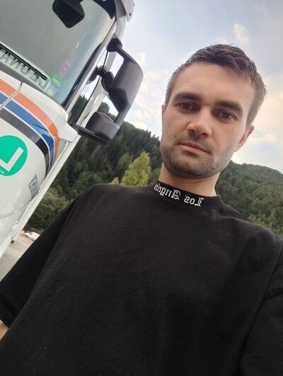  ,   Gabrielle, 29 ,   ,   