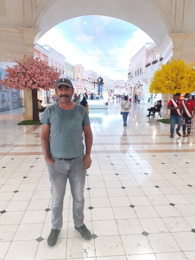  ,   Mehmet, 50 ,   ,   