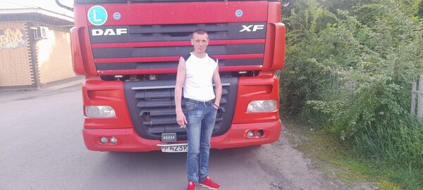  ,   Yurok, 42 ,   c 
