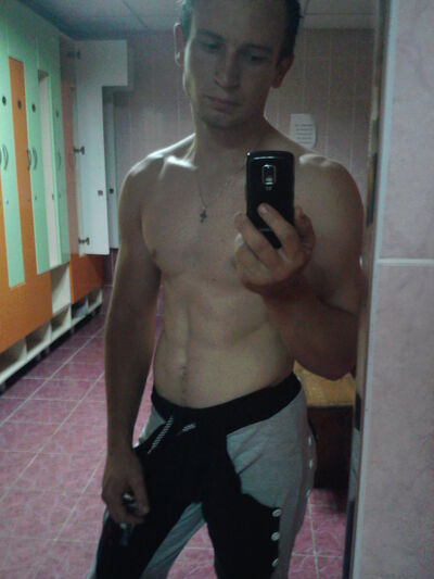  ,   Romantic, 32 ,   ,   , c , 