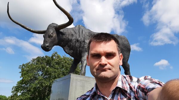  ,   Igor, 38 ,   ,   