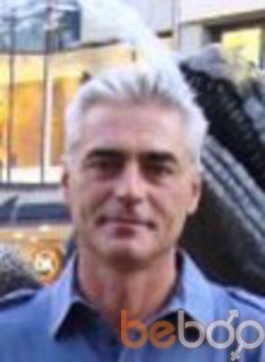  ,   Artur, 59 ,   