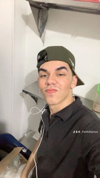  ,   Frank, 20 ,   ,   