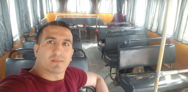 ,   Farid, 32 ,   ,   