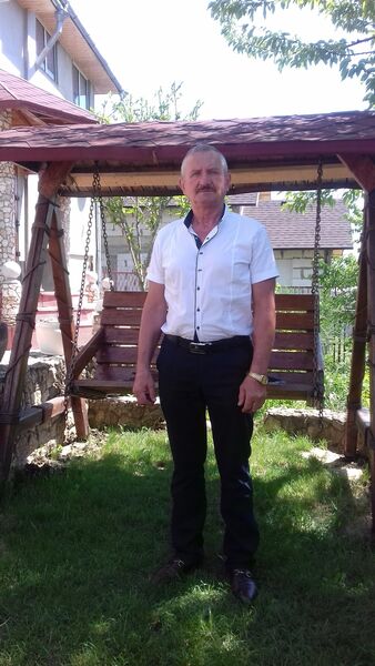  ,   Efim, 62 ,   ,   , c 
