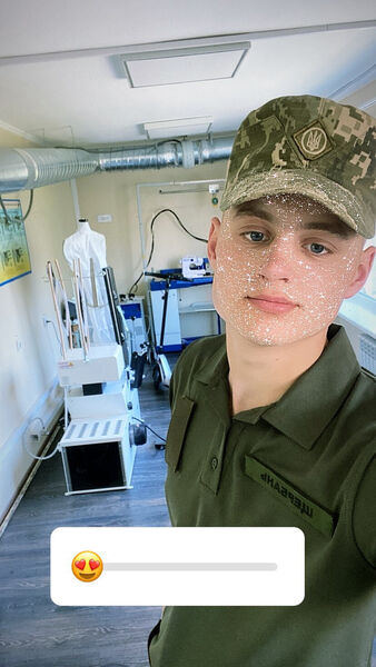  ,   Vitalik, 25 ,   ,   , c 