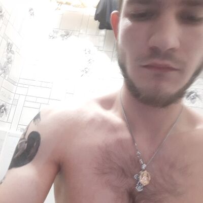  ,   Maksim, 25 ,  