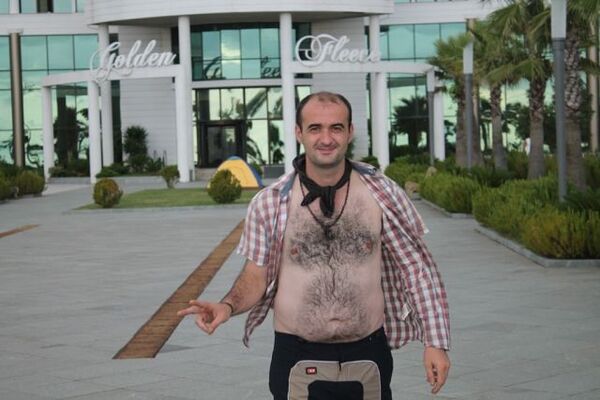  ,   Jaba, 46 ,  