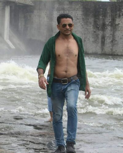  ,   LUCKY, 35 ,   ,   , c 