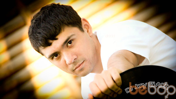  ,   Jony, 37 ,   