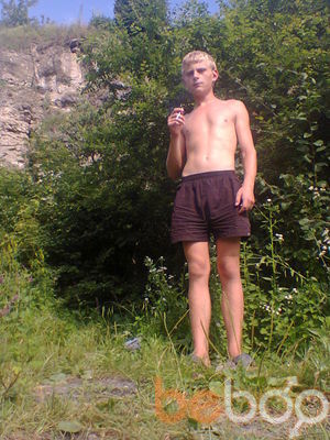  -,   Sasha, 31 ,   