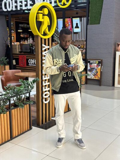  ,   Mboutsa, 37 ,   ,   