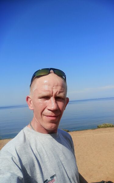  ,   Ivan, 46 ,     , c , 