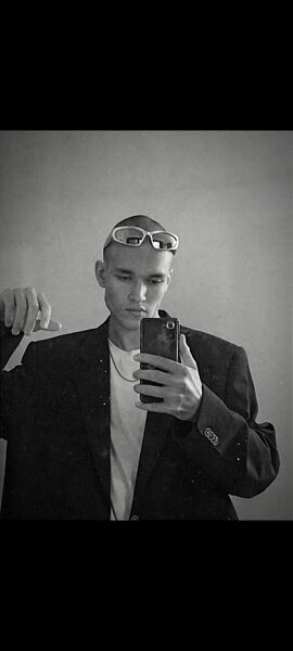  -,   Konstantin, 21 ,  