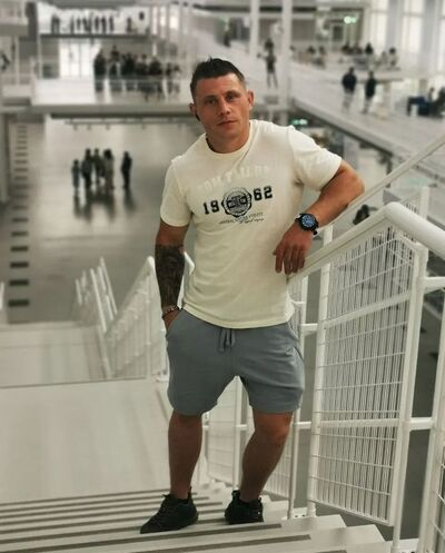  -,   EUGENE, 33 ,   ,   , c 