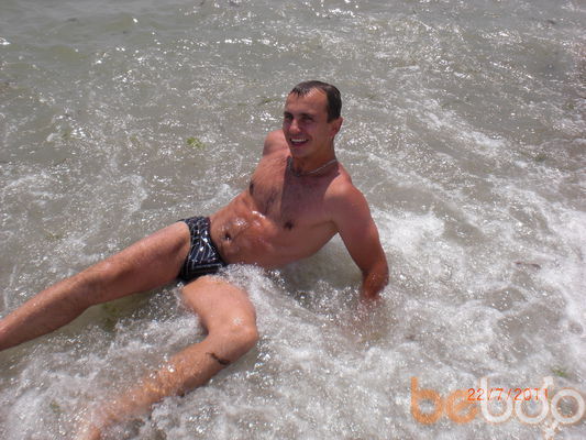  ,   Artur, 43 ,   