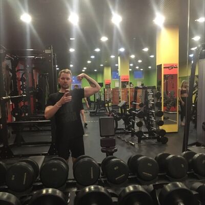 ,   Alexander, 27 ,   ,   , c , 