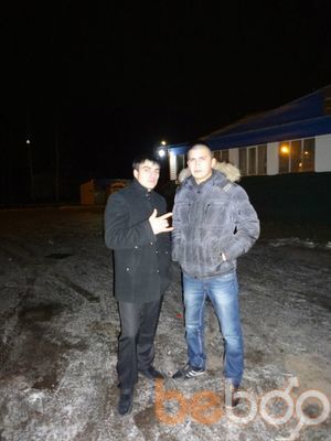  ,   Djoni, 34 ,   