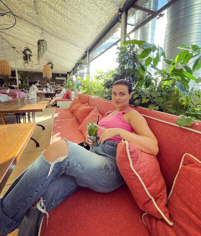  ,   Inna, 28 ,   ,   