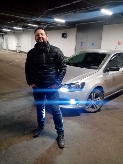  ,   Alex, 40 ,   ,   