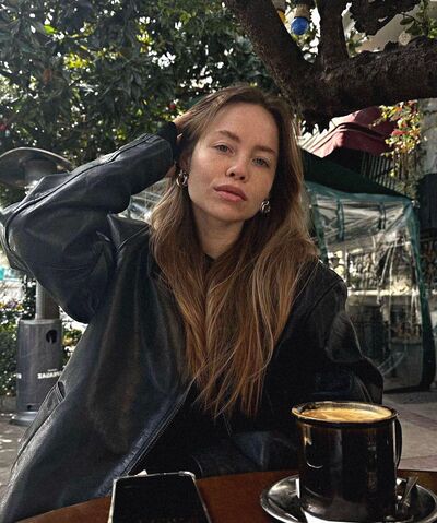  ,   Marina, 29 ,   c , 