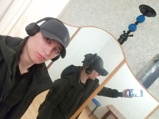  ,   Andrey, 32 ,   ,   